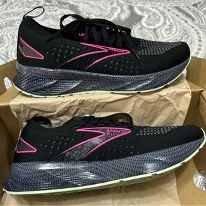 Brooks Levitate StealthFit 6 Energize/Neutral Women’s size 7.5 medium Black/Pink
